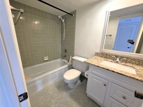 2320 S Cypress Bend Dr 106, Pompano Beach FL 33069