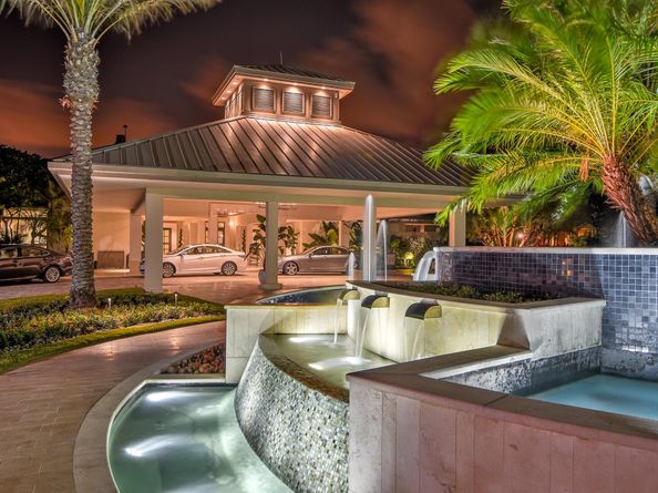 6923 Queenferry Circle, Boca Raton FL 33496