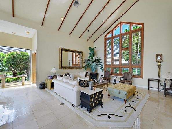 6923 Queenferry Circle, Boca Raton FL 33496