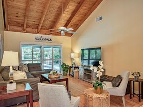 6711 NW 26th Avenue, Fort Lauderdale FL 33309