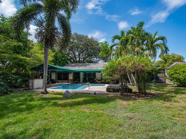 6711 NW 26th Avenue, Fort Lauderdale FL 33309