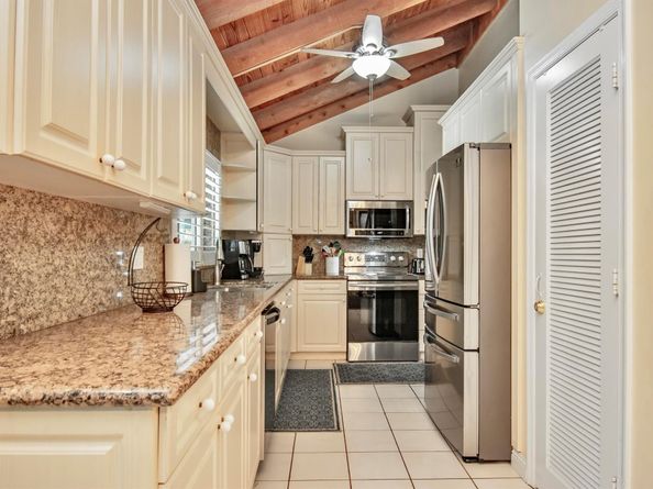 6711 NW 26th Avenue, Fort Lauderdale FL 33309