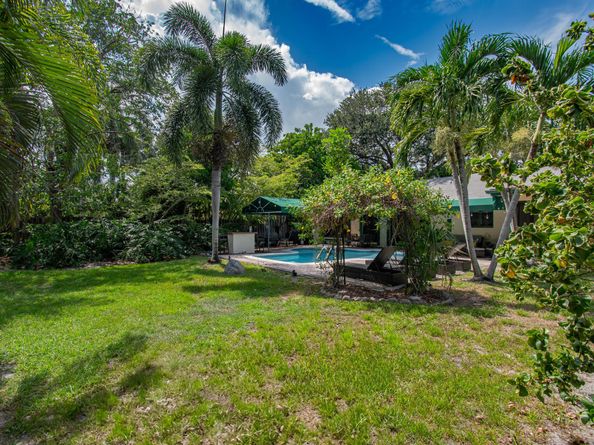 6711 NW 26th Avenue, Fort Lauderdale FL 33309
