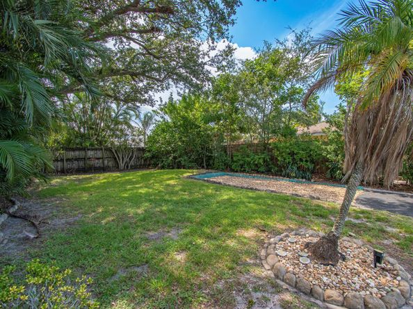 6711 NW 26th Avenue, Fort Lauderdale FL 33309