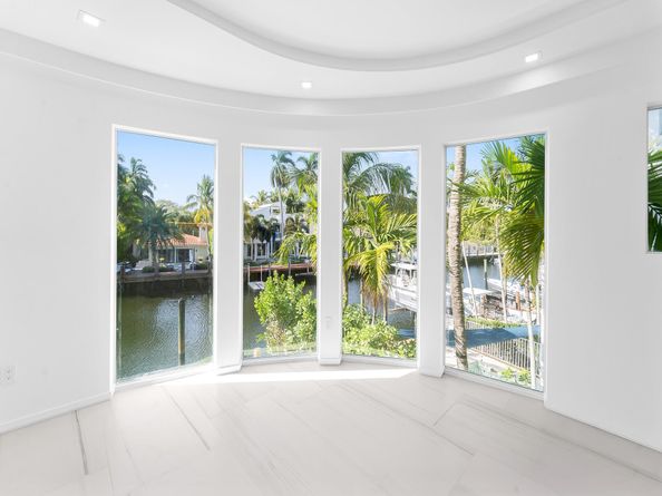 423 Hendricks Isle, Fort Lauderdale FL 33301