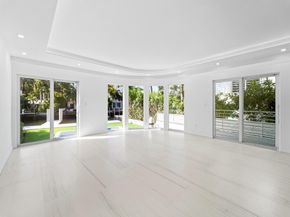 423 Hendricks Isle, Fort Lauderdale FL 33301