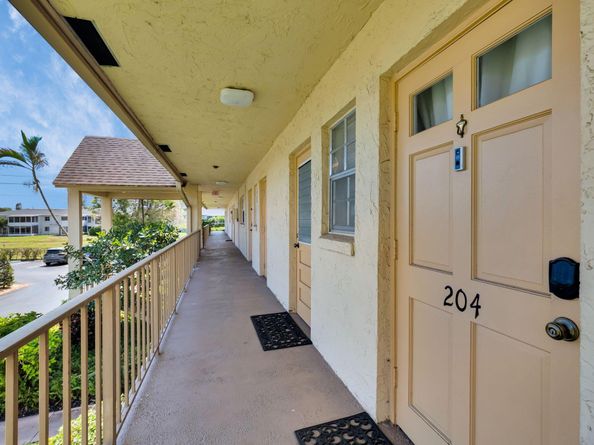 1700 Dover Road 204A, Delray Beach FL 33445