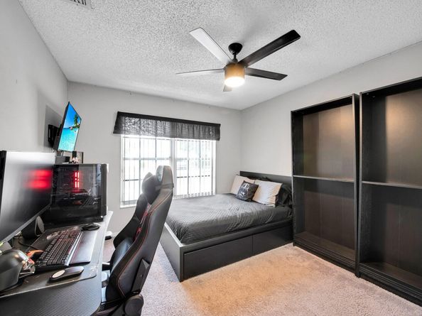 16502 NW 22nd Street, Pembroke Pines FL 33028