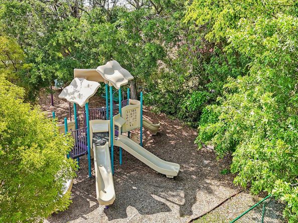 16502 NW 22nd Street, Pembroke Pines FL 33028