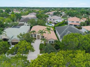 1366 Crossbill Court, Weston FL 33327