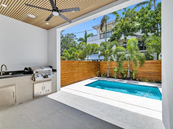23 SE 12 Avenue B, Fort Lauderdale FL 33301
