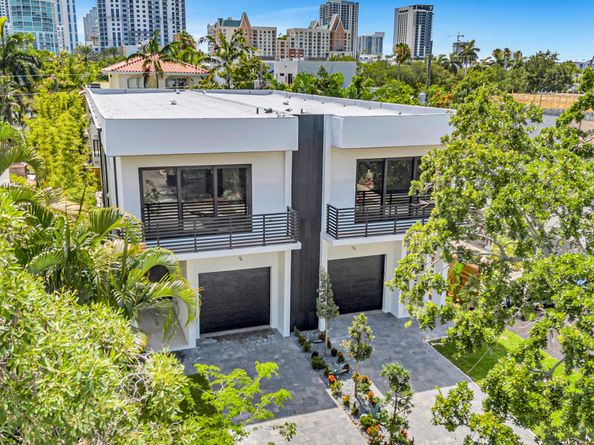 23 SE 12 Avenue B, Fort Lauderdale FL 33301