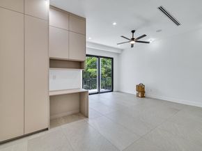 23 SE 12 Avenue B, Fort Lauderdale FL 33301