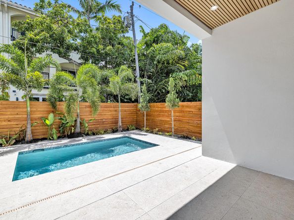 23 SE 12 Avenue B, Fort Lauderdale FL 33301