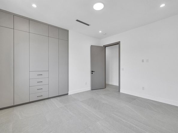 23 SE 12 Avenue B, Fort Lauderdale FL 33301