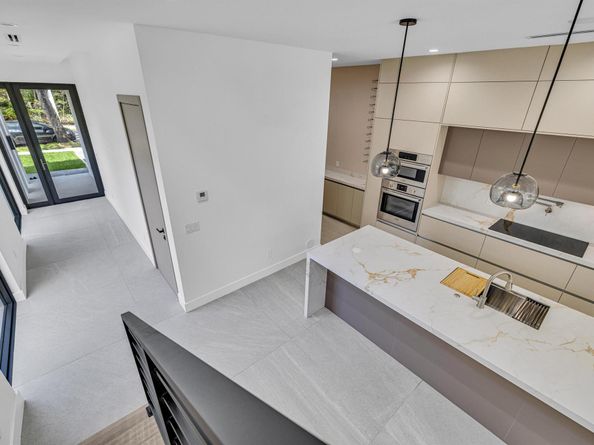 23 SE 12 Avenue B, Fort Lauderdale FL 33301