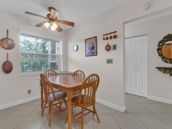 7340 Lake Circle Dr 301, Margate FL 33063