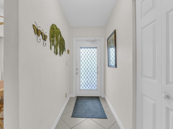 7340 Lake Circle Dr 301, Margate FL 33063