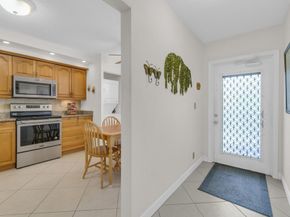 7340 Lake Circle Dr 301, Margate FL 33063