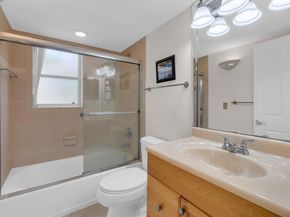 7340 Lake Circle Dr 301, Margate FL 33063