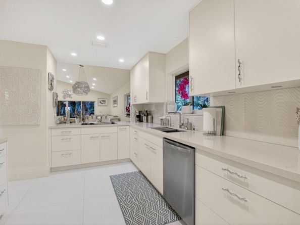 19452 Waters Reach Lane 305 Lane 305, Boca Raton FL 33434