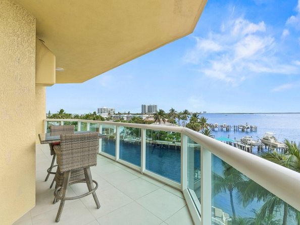2650 Lake Shore Drive 406, Riviera Beach FL 33404