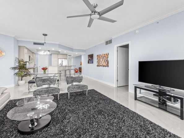 2650 Lake Shore Drive 406, Riviera Beach FL 33404