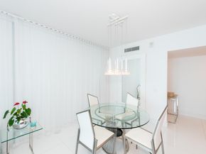 6899 Collins Ave 908, Miami Beach FL 33141