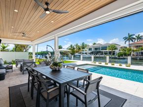 2746 NE 18th St, Fort Lauderdale FL 33305