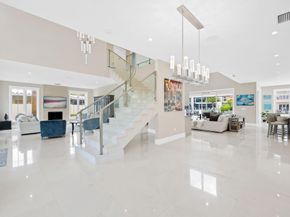 2746 NE 18th St, Fort Lauderdale FL 33305