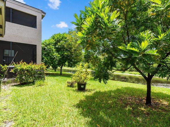 193 NW 36th Ave, Pompano Beach FL 33069