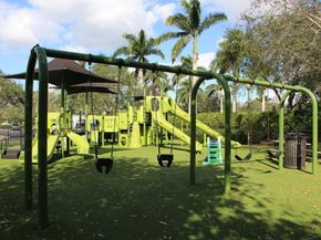 128 Viera Drive, Palm Beach Gardens FL 33418