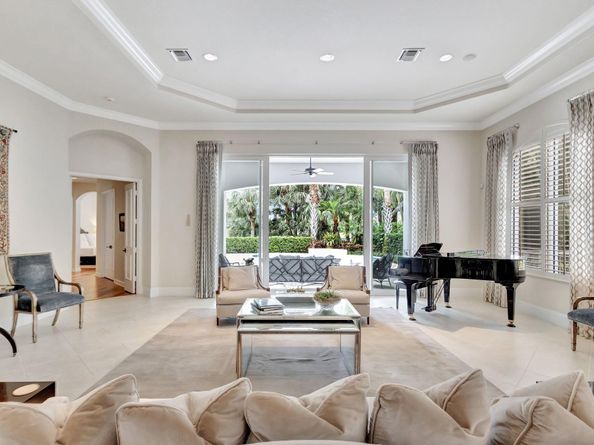 128 Viera Drive, Palm Beach Gardens FL 33418