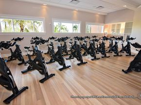 128 Viera Drive, Palm Beach Gardens FL 33418