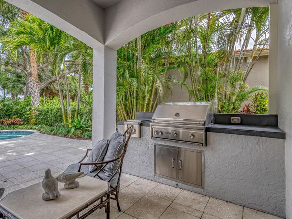 128 Viera Drive, Palm Beach Gardens FL 33418