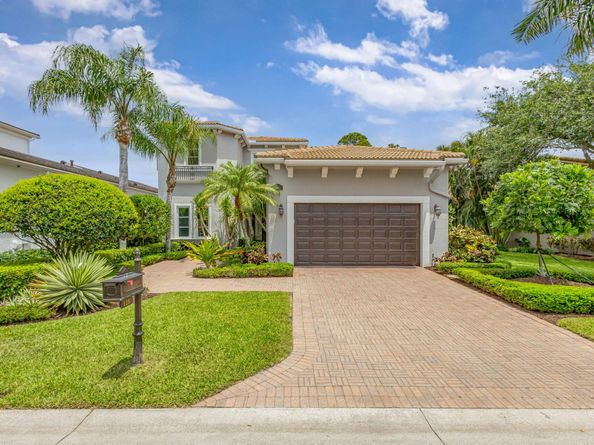 128 Viera Drive, Palm Beach Gardens FL 33418
