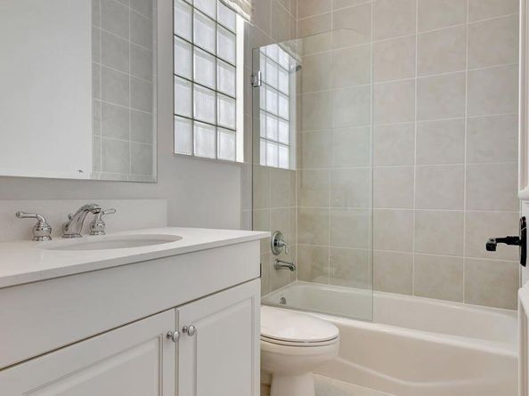 128 Viera Drive, Palm Beach Gardens FL 33418
