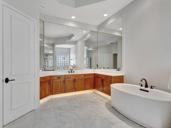 128 Viera Drive, Palm Beach Gardens FL 33418