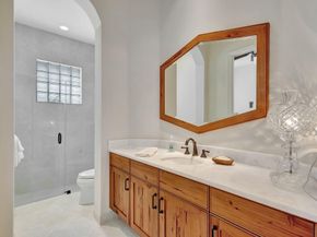 128 Viera Drive, Palm Beach Gardens FL 33418