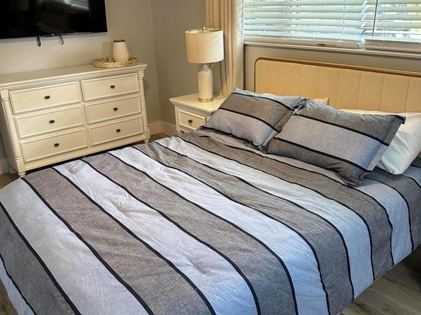 5111 NE 27th Terrace NE, Lighthouse Point FL 33064