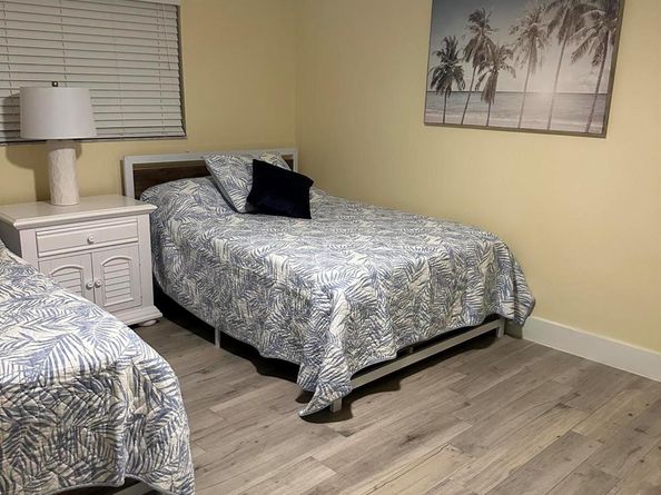 5111 NE 27th Terrace NE, Lighthouse Point FL 33064