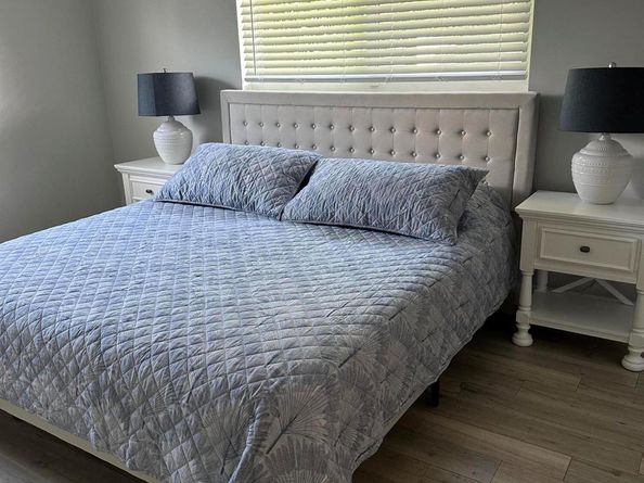 5111 NE 27th Terrace NE, Lighthouse Point FL 33064