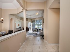 410 Mallard Ln, Weston FL 33327