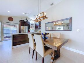 1420 Seagrape Cir, Weston FL 33326