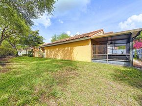 1420 Seagrape Cir, Weston FL 33326