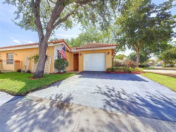 1420 Seagrape Cir