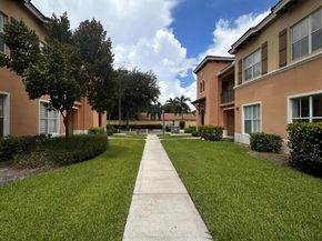 3545 Forest Hill Boulevard 12, Palm Springs FL 33406