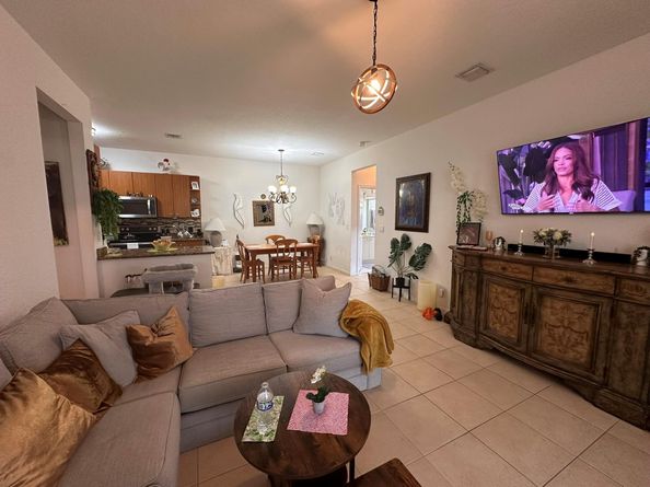 3545 Forest Hill Boulevard 12, Palm Springs FL 33406