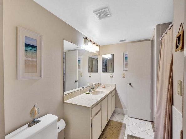 2200 S Cypress Bend Dr 601, Pompano Beach FL 33069