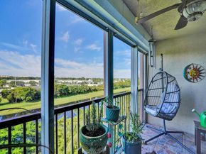 2200 S Cypress Bend Dr 601, Pompano Beach FL 33069